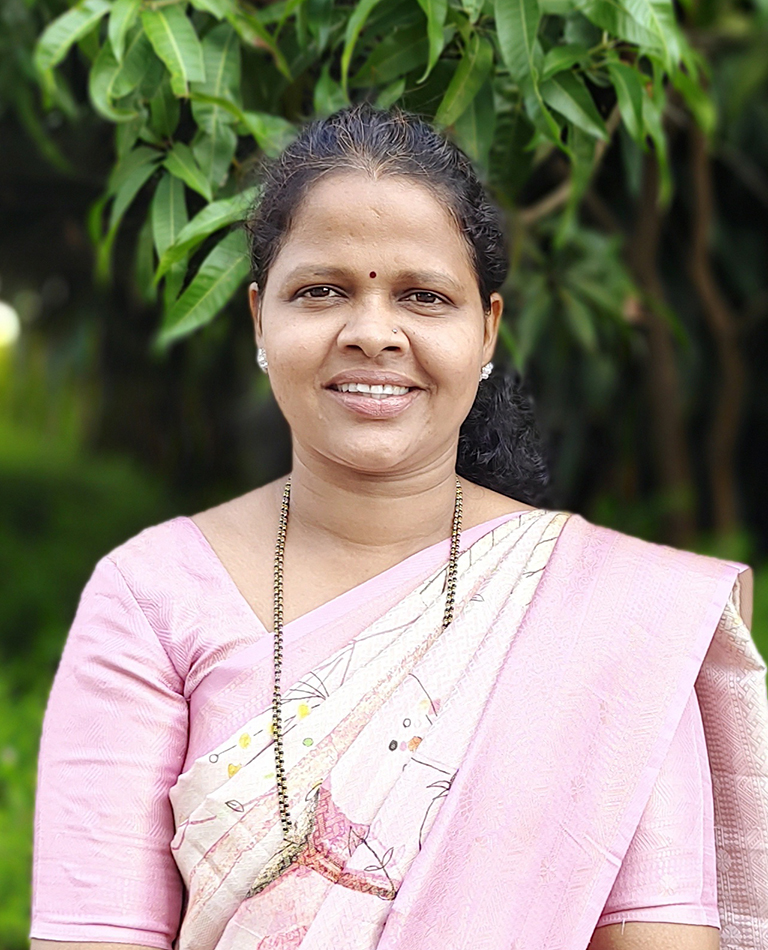 Mrs Deepa